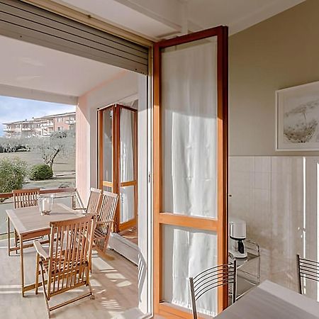 Natural Chic - Close To City Center And Beach - Parking Desenzano del Garda Exteriér fotografie