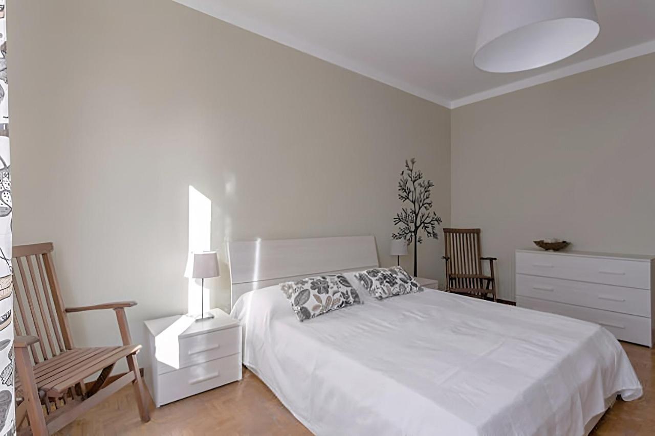 Natural Chic - Close To City Center And Beach - Parking Desenzano del Garda Exteriér fotografie