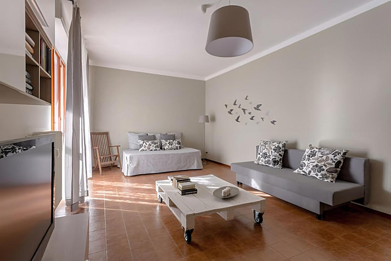 Natural Chic - Close To City Center And Beach - Parking Desenzano del Garda Exteriér fotografie